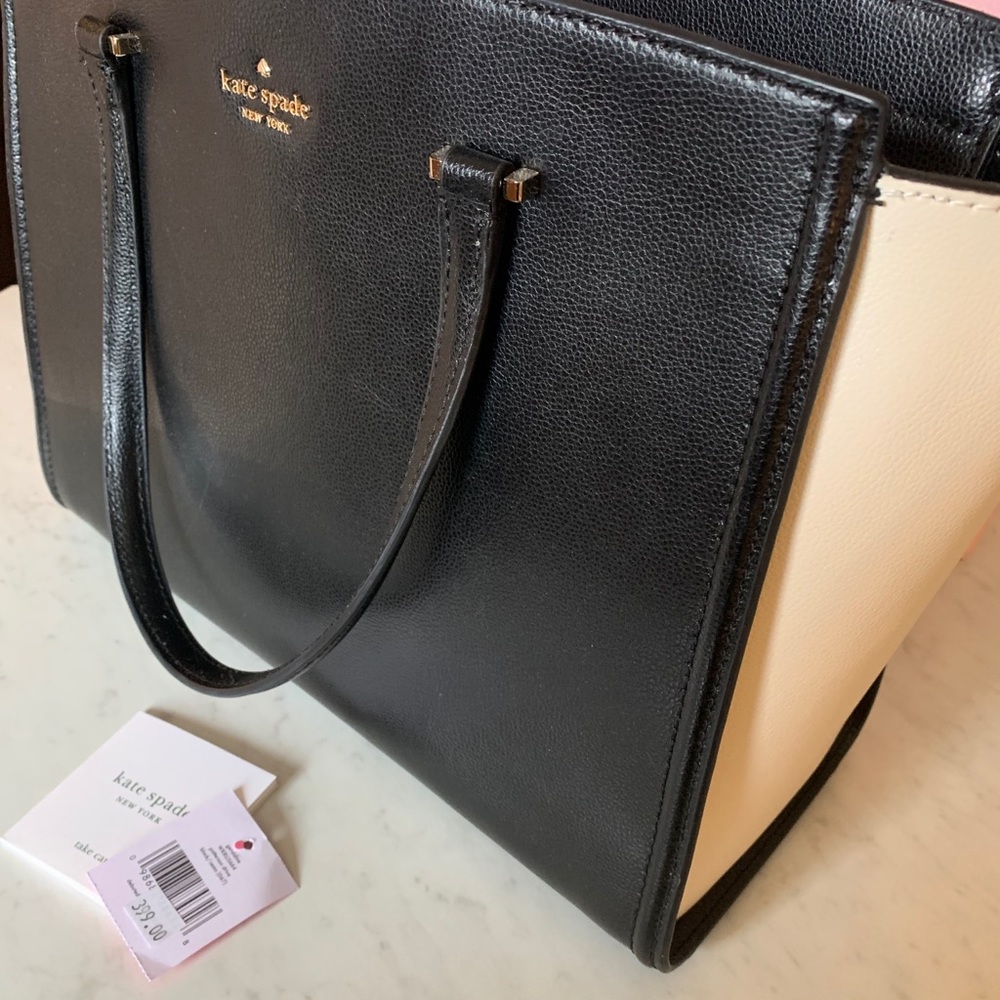 Brand New Kate Spade purse.